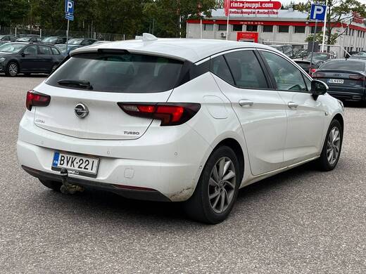 Opel Astra vaihtoauto