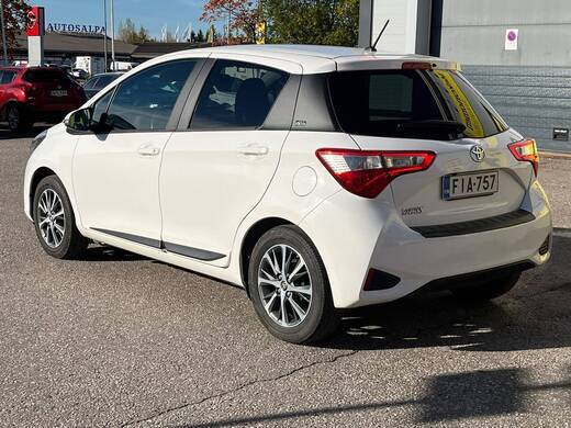 Toyota Yaris vaihtoauto