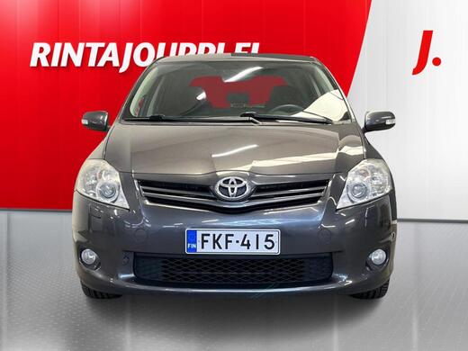 Toyota Auris vaihtoauto