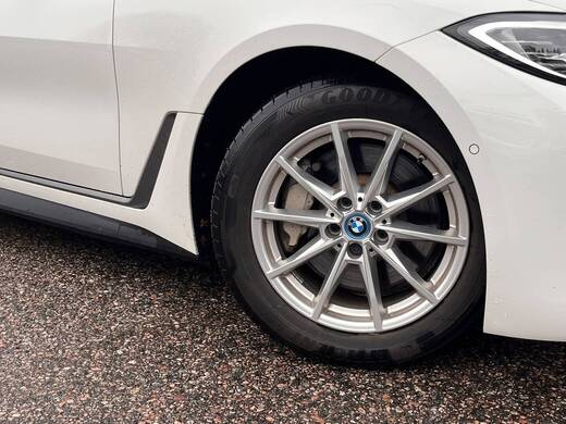BMW i4 vaihtoauto