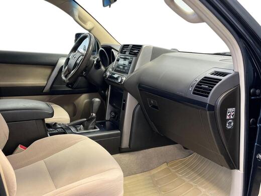 Toyota Land Cruiser vaihtoauto