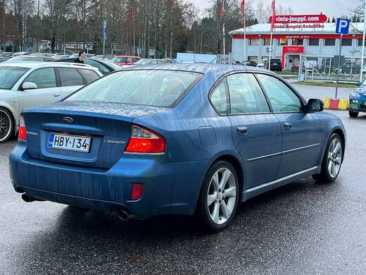 Subaru Legacy vaihtoauto