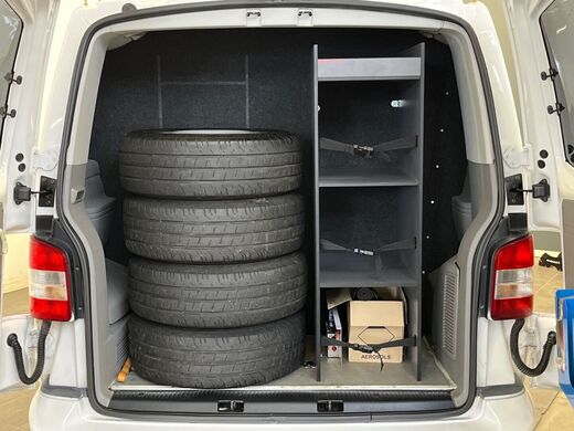 Volkswagen Caravelle vaihtoauto