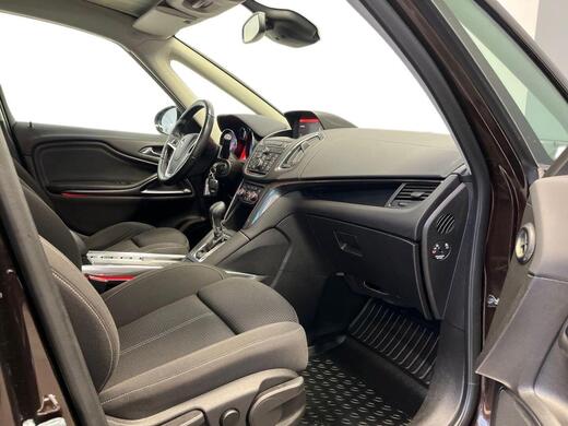 Opel Zafira Tourer vaihtoauto