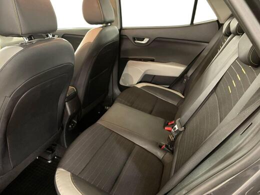 Kia Stonic vaihtoauto