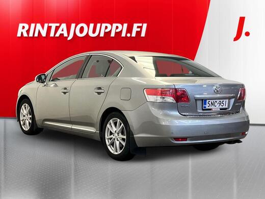 Toyota Avensis vaihtoauto