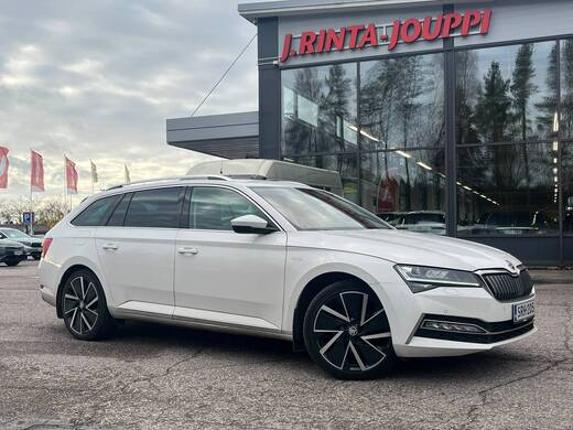 Skoda Superb vaihtoauto