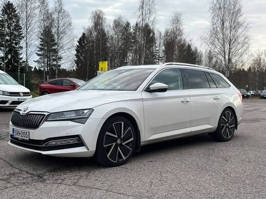Skoda Superb vaihtoauto