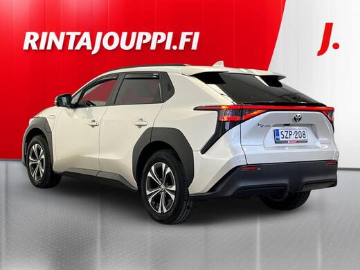 Toyota bZ4X vaihtoauto