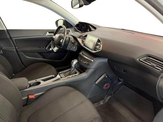 Peugeot 308 vaihtoauto