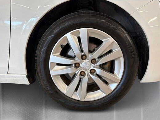 Peugeot 308 vaihtoauto