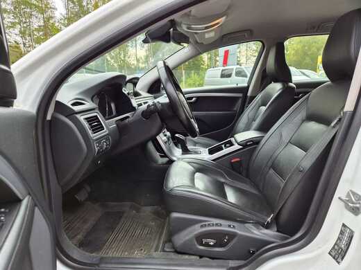 Volvo V70 vaihtoauto