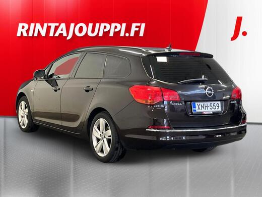 Opel Astra vaihtoauto