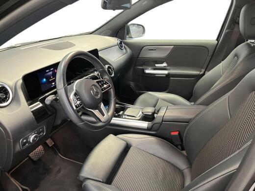 Mercedes-Benz GLA vaihtoauto