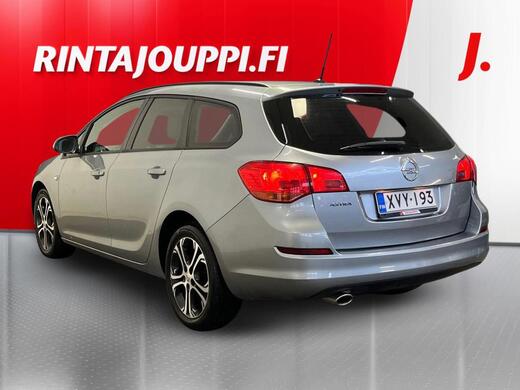 Opel Astra vaihtoauto