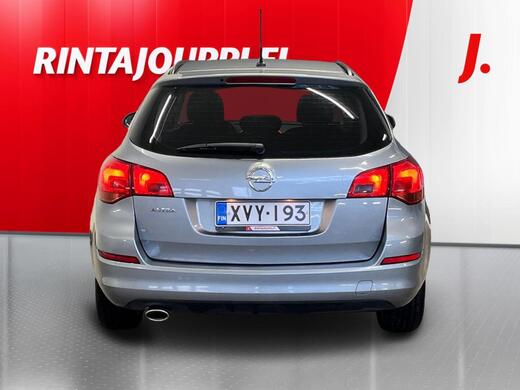 Opel Astra vaihtoauto