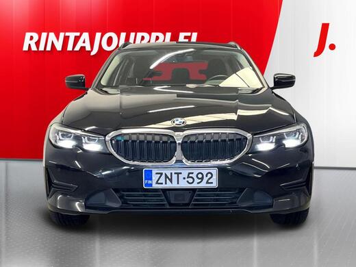 BMW 320 vaihtoauto