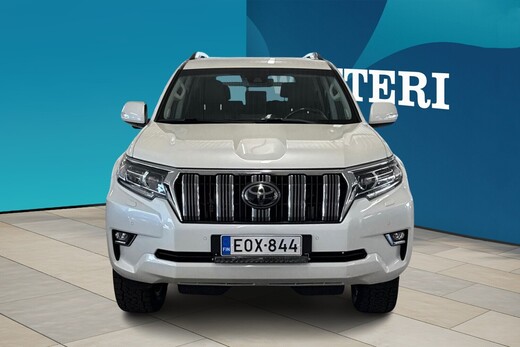 Toyota Land Cruiser vaihtoauto