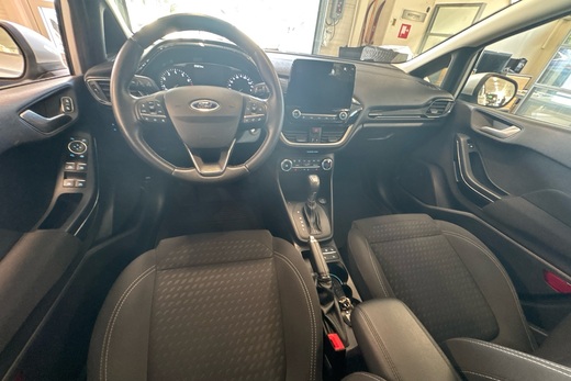 Ford Fiesta vaihtoauto