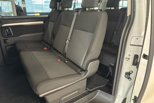 Toyota Proace Verso vaihtoauto