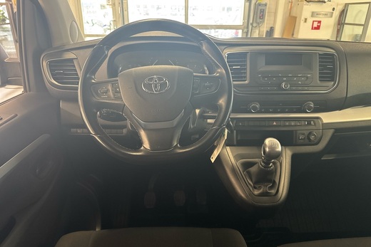 Toyota Proace Verso vaihtoauto