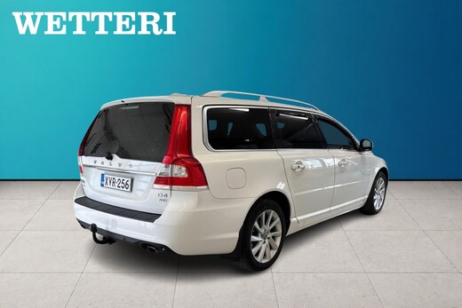 Volvo V70 vaihtoauto