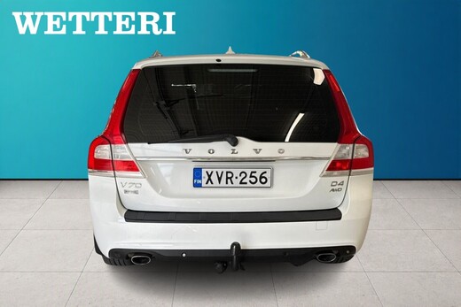 Volvo V70 vaihtoauto
