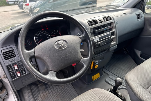Toyota Hiace vaihtoauto