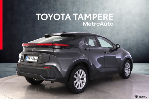 Toyota C-HR vaihtoauto