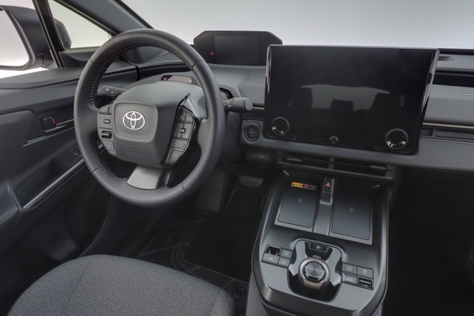 Toyota bZ4X vaihtoauto