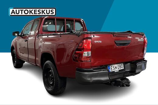 Toyota Hilux vaihtoauto