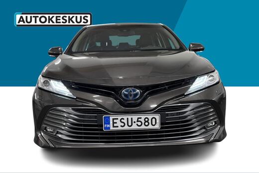 Toyota Camry vaihtoauto