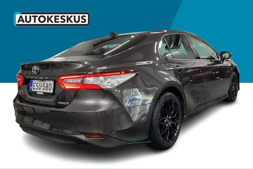 Toyota Camry vaihtoauto