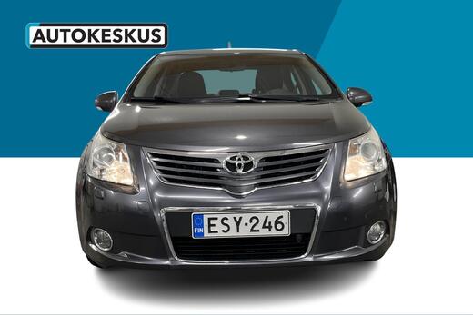 Toyota Avensis vaihtoauto