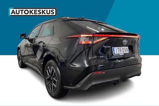 Toyota bZ4X vaihtoauto