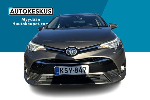 Toyota Avensis vaihtoauto
