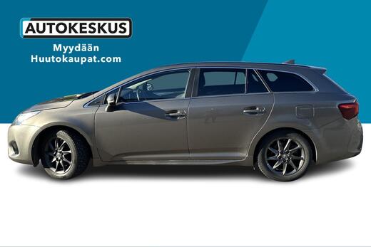 Toyota Avensis vaihtoauto