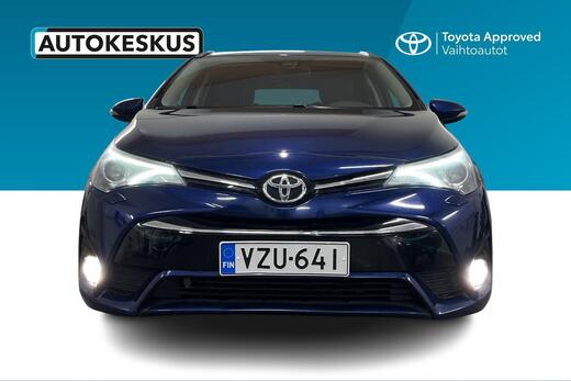 Toyota Avensis vaihtoauto