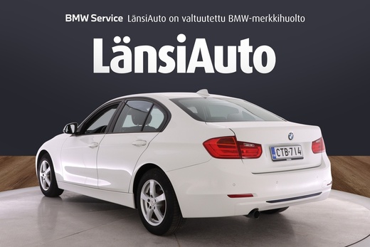 BMW 320 vaihtoauto