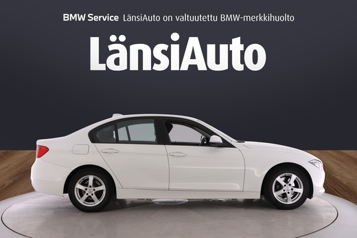 BMW 320 vaihtoauto