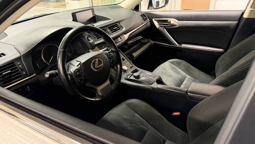 Lexus CT vaihtoauto