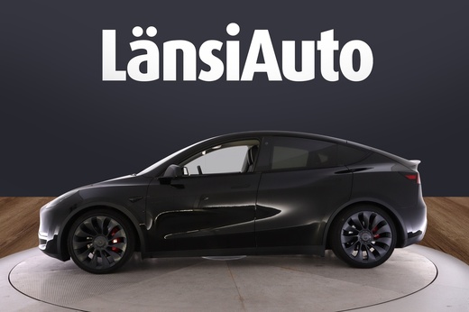 Tesla Model Y vaihtoauto