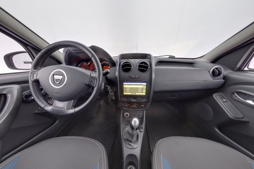 Dacia Duster vaihtoauto