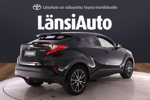 Toyota C-HR vaihtoauto