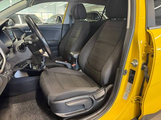 Kia Stonic vaihtoauto