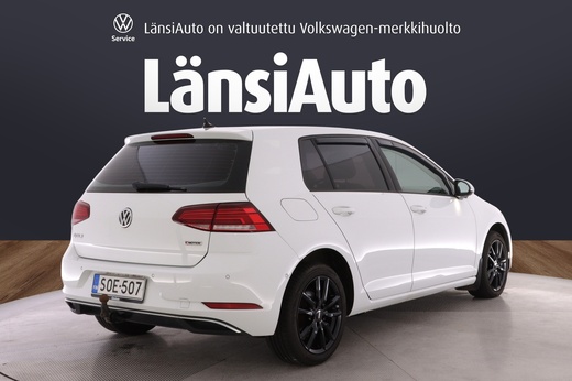 Volkswagen Golf vaihtoauto