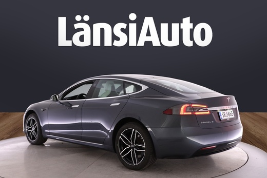Tesla Model S vaihtoauto