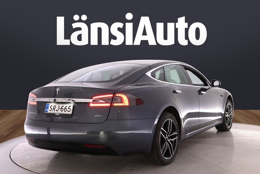 Tesla Model S vaihtoauto