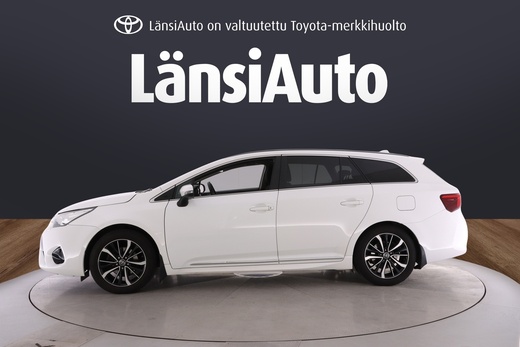 Toyota Avensis vaihtoauto