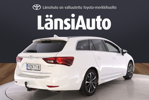 Toyota Avensis vaihtoauto